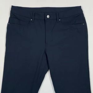 Men’s Lululemon chinos 32” x 30” slim